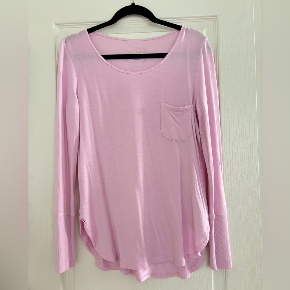 Lilly Kerah long sleeve tee size small